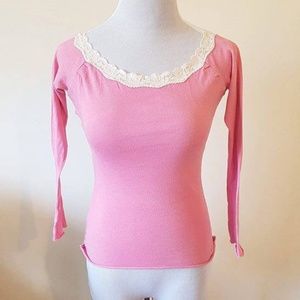 GUESS Pink 3/4 Sleeve Top with Ivory Lace Collar - Small